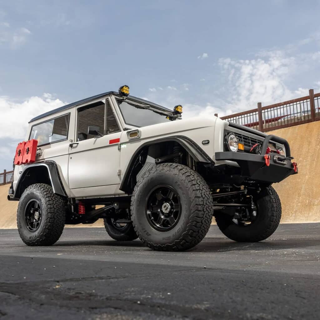 Retro Meets Modern - LS-Swapped Ford Bronco Ready for Action.jpg